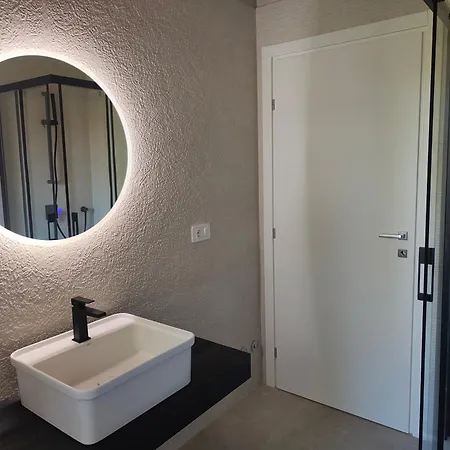 Apartment Homiday - Elea Pineto