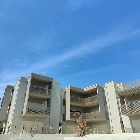 Homiday - Elea Apartment *