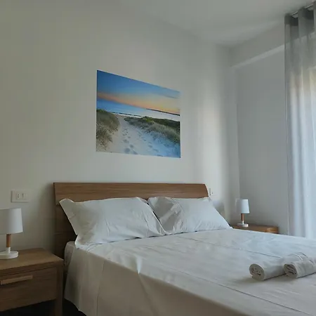 Apartment Homiday - Elea Pineto