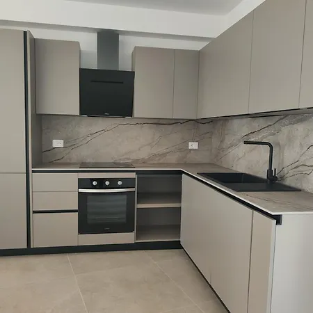 Homiday - Elea Apartment Pineto