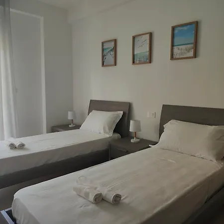 Homiday - Elea Apartment