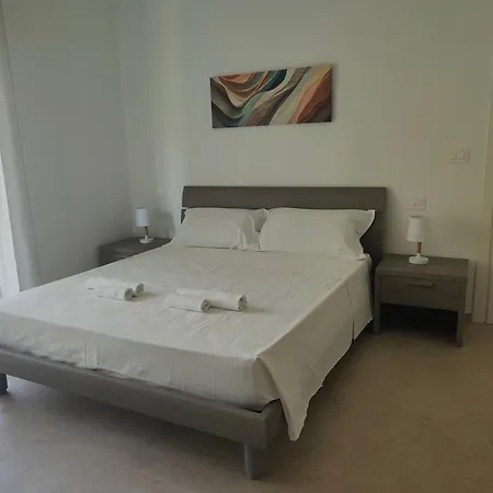 Homiday - Elea Apartment