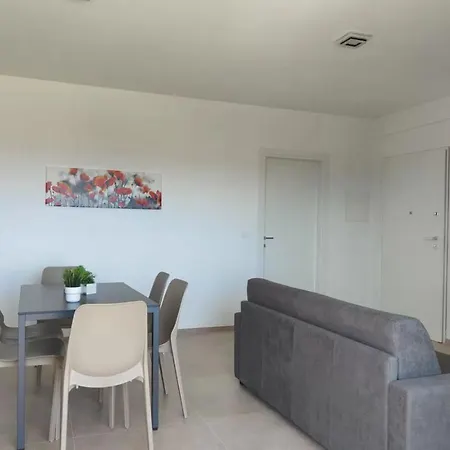 Homiday - Elea Apartment Pineto