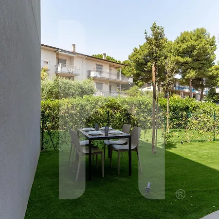 Homiday - Elea Pineto