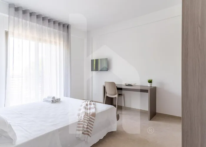 Homiday - Elea * Пинето