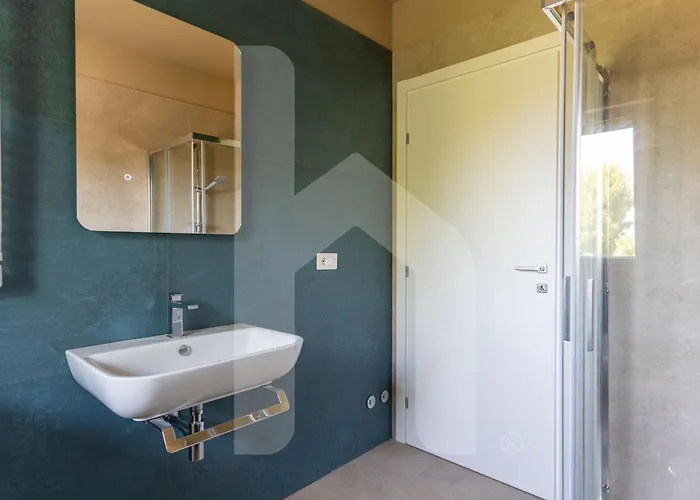 Апартаменты Homiday - Elea