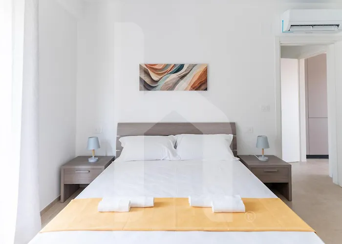 Homiday - Elea * Пинето