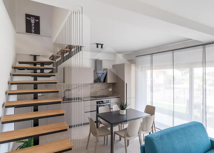 Apartamento Homiday - Elea Pineto