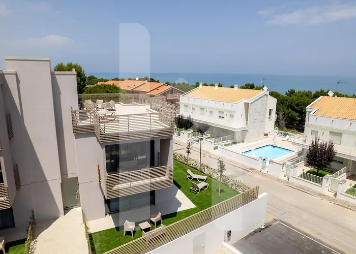 Homiday - Elea Pineto