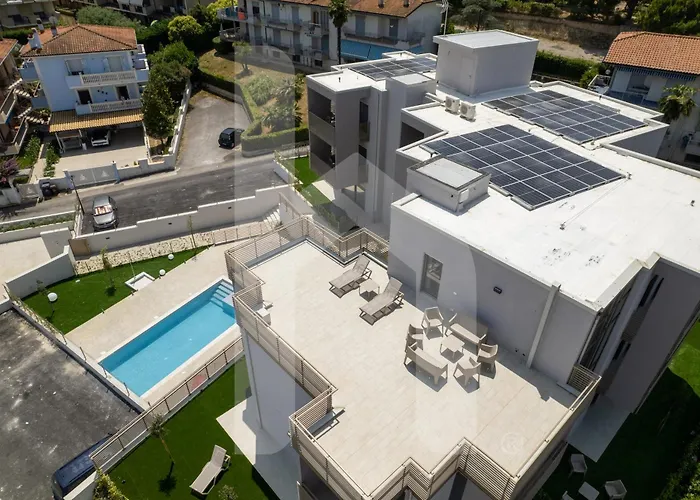 Homiday - Elea * Пинето